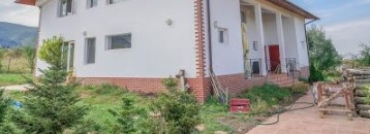 София, с. Лозен, Продава 