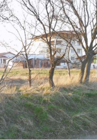 София, с. Волуяк, Продава 