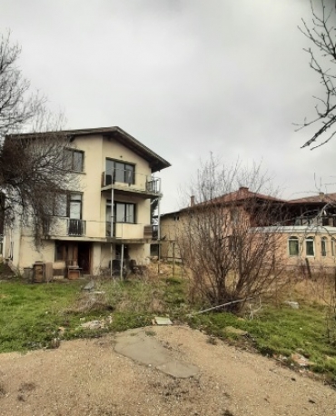 София, гр. Костинброд, Продава 