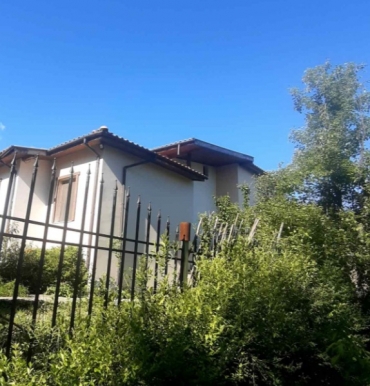 София, с. Панчарево, Продава 