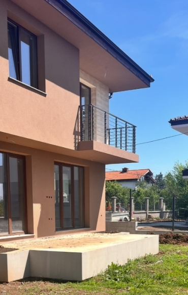 София, гр. Костинброд, Продава 