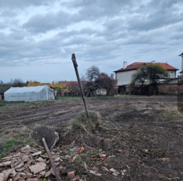 София, с. Нови хан, Продава 