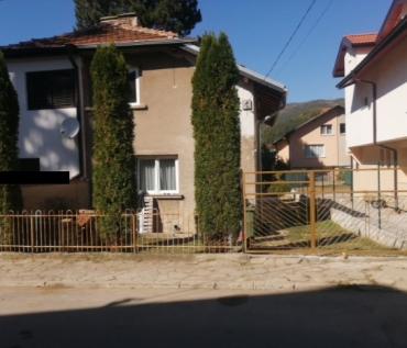 София, с. Владая, Продава 