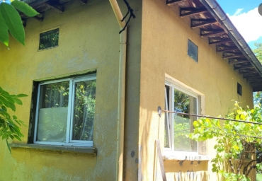 София, с. Волуяк, Продава 