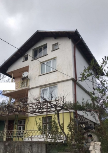 София, с. Хераково, Продава 