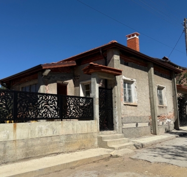 София, с. Вакарел, Продава 