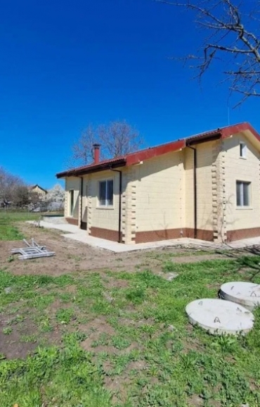 София, с. Петърч, Продава 
