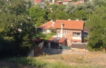 София, с. Подгумер, Продава 